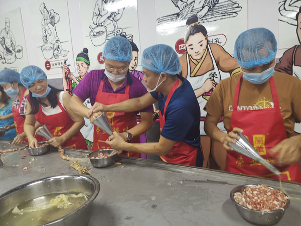 mmexport1567410726888 mmexport1567410726888